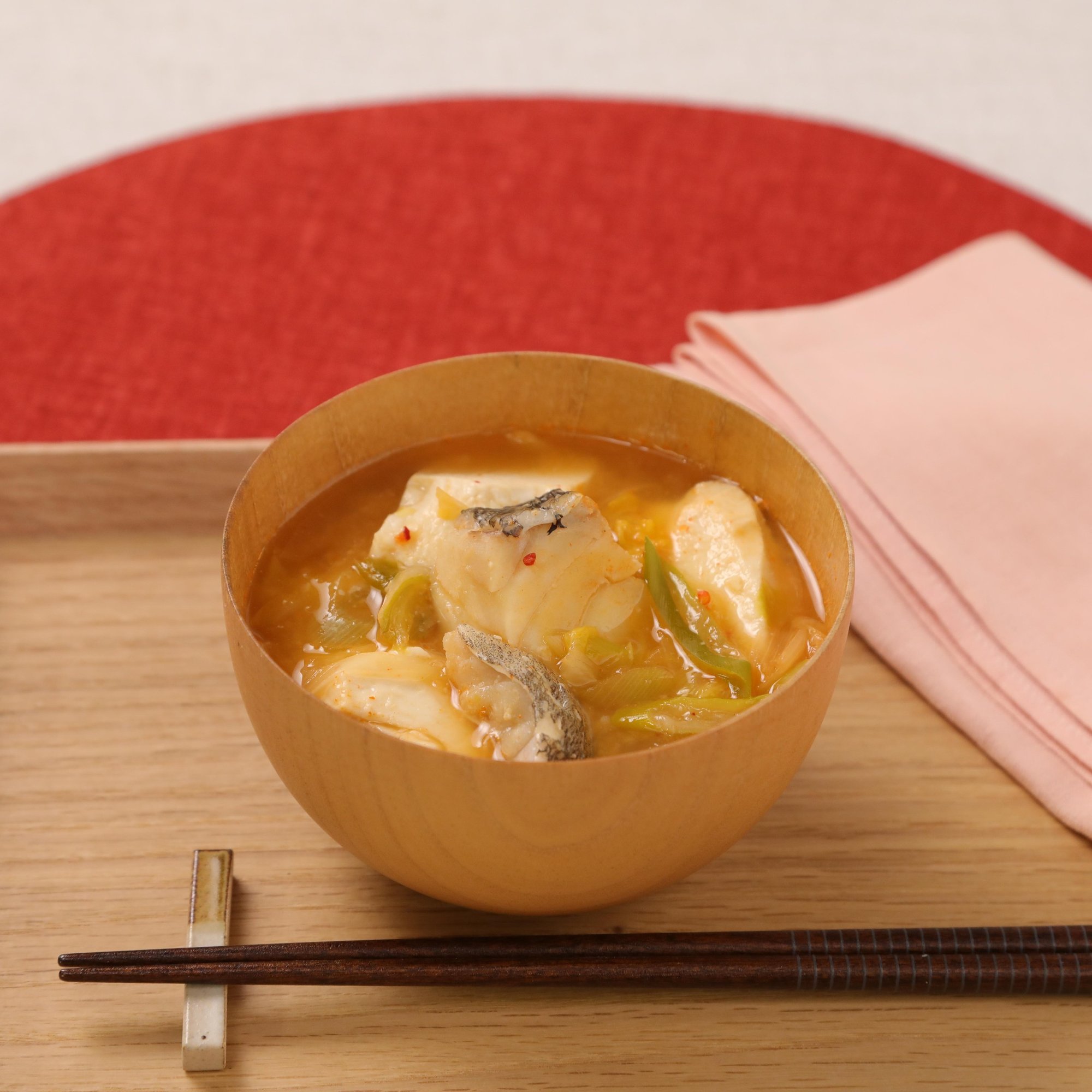 たらと豆腐のチゲ風味噌汁_イメージ