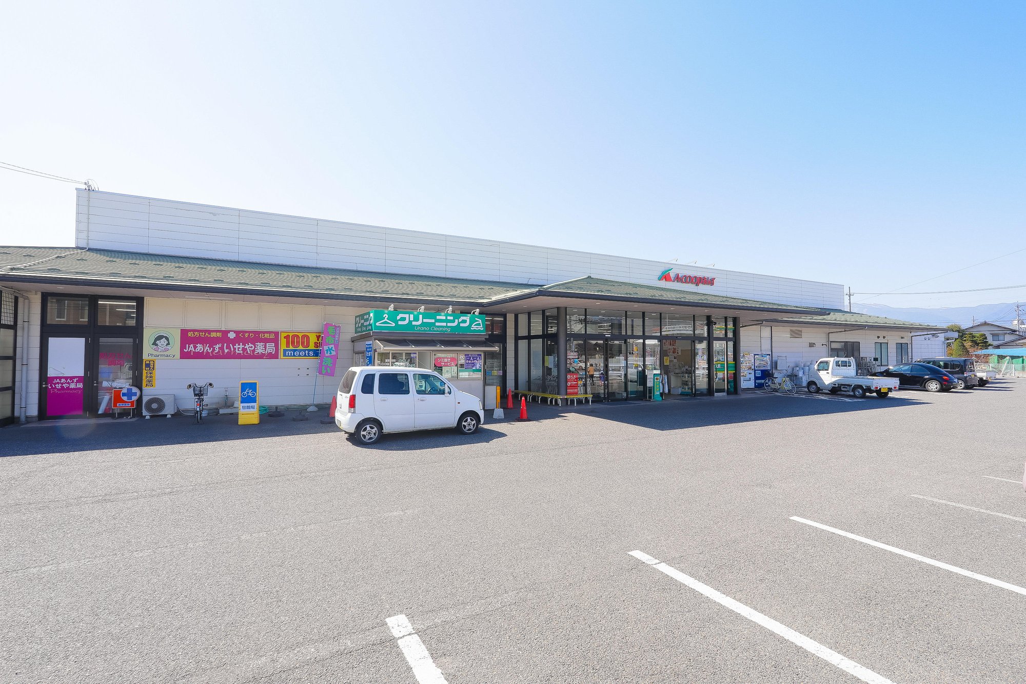 あんず店外観